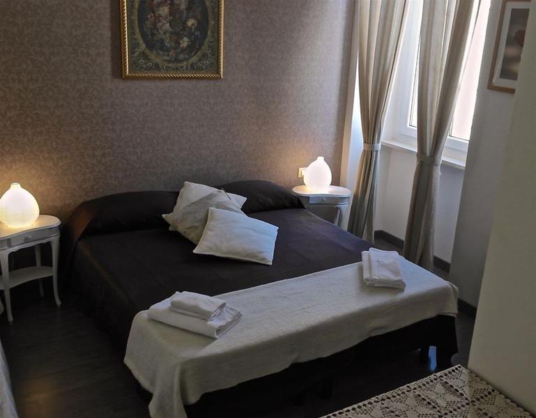 Guest House Casa Vicenza ローマ エクステリア 写真