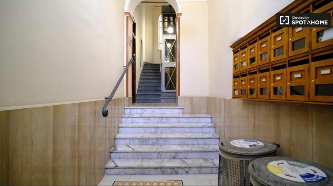 Guest House Casa Vicenza ローマ エクステリア 写真