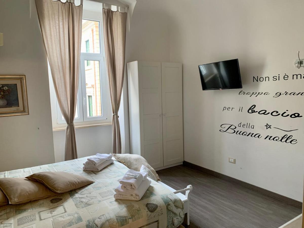 Guest House Casa Vicenza ローマ エクステリア 写真