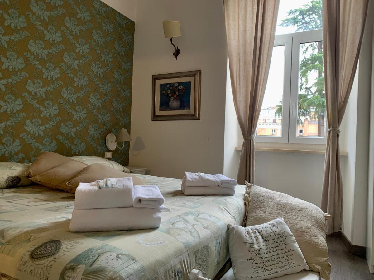 Guest House Casa Vicenza ローマ エクステリア 写真