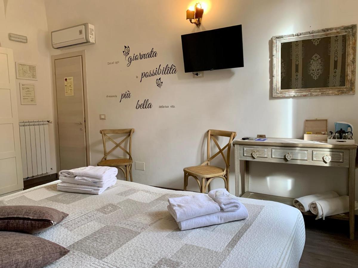 Guest House Casa Vicenza ローマ エクステリア 写真