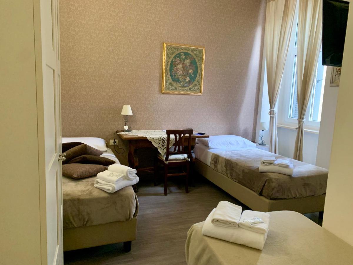 Guest House Casa Vicenza ローマ 部屋 写真