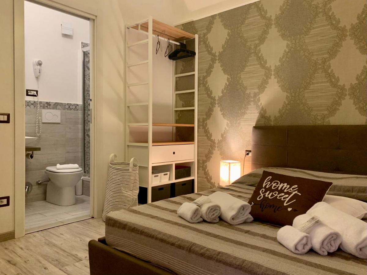 Guest House Casa Vicenza ローマ エクステリア 写真