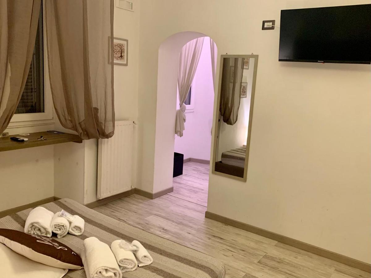 Guest House Casa Vicenza ローマ エクステリア 写真