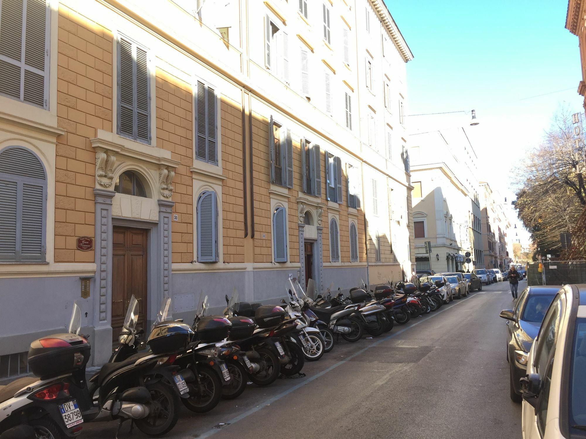 Guest House Casa Vicenza ローマ エクステリア 写真