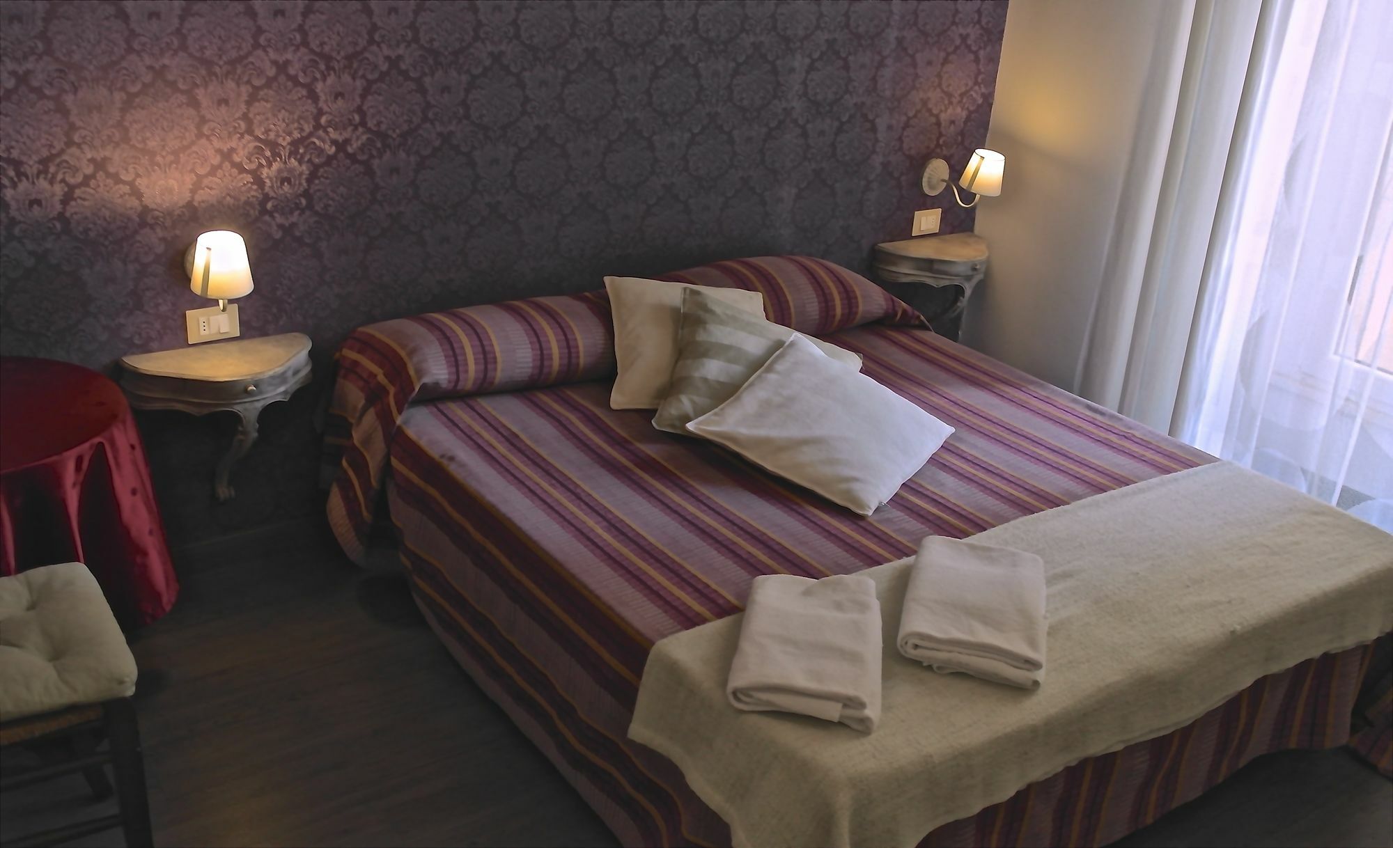 Guest House Casa Vicenza ローマ エクステリア 写真