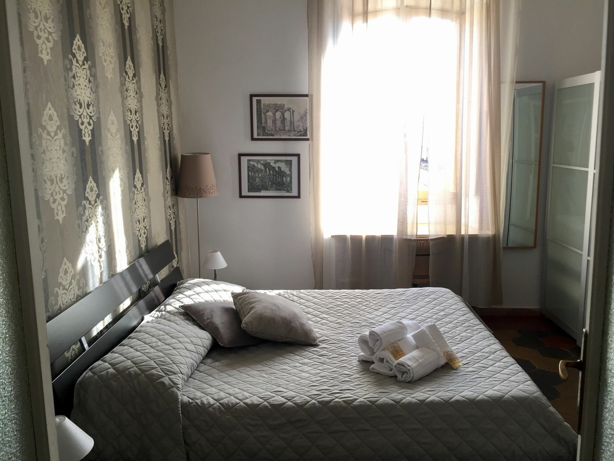 Guest House Casa Vicenza ローマ エクステリア 写真